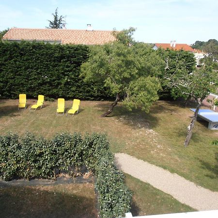 Hotel Residence Les Flots Saint-Palais-sur-Mer Bagian luar foto