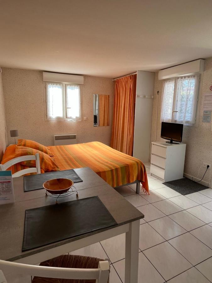 Hotel Residence Les Flots Saint-Palais-sur-Mer Bagian luar foto