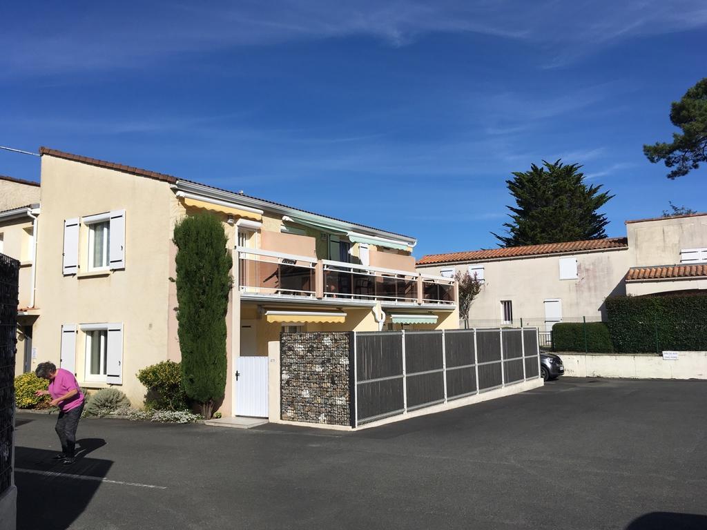 Hotel Residence Les Flots Saint-Palais-sur-Mer Bagian luar foto