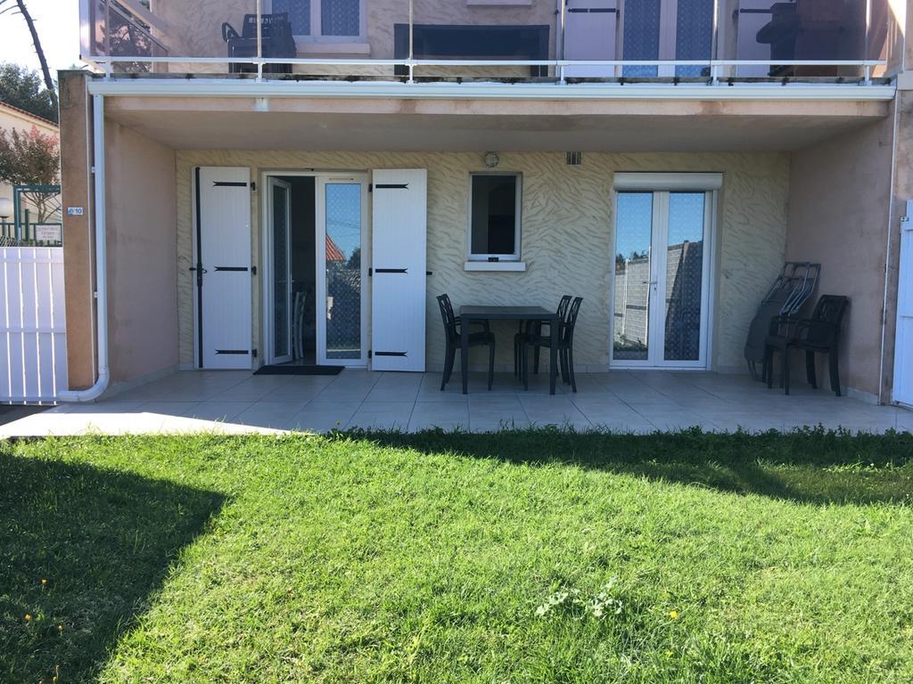 Hotel Residence Les Flots Saint-Palais-sur-Mer Bagian luar foto